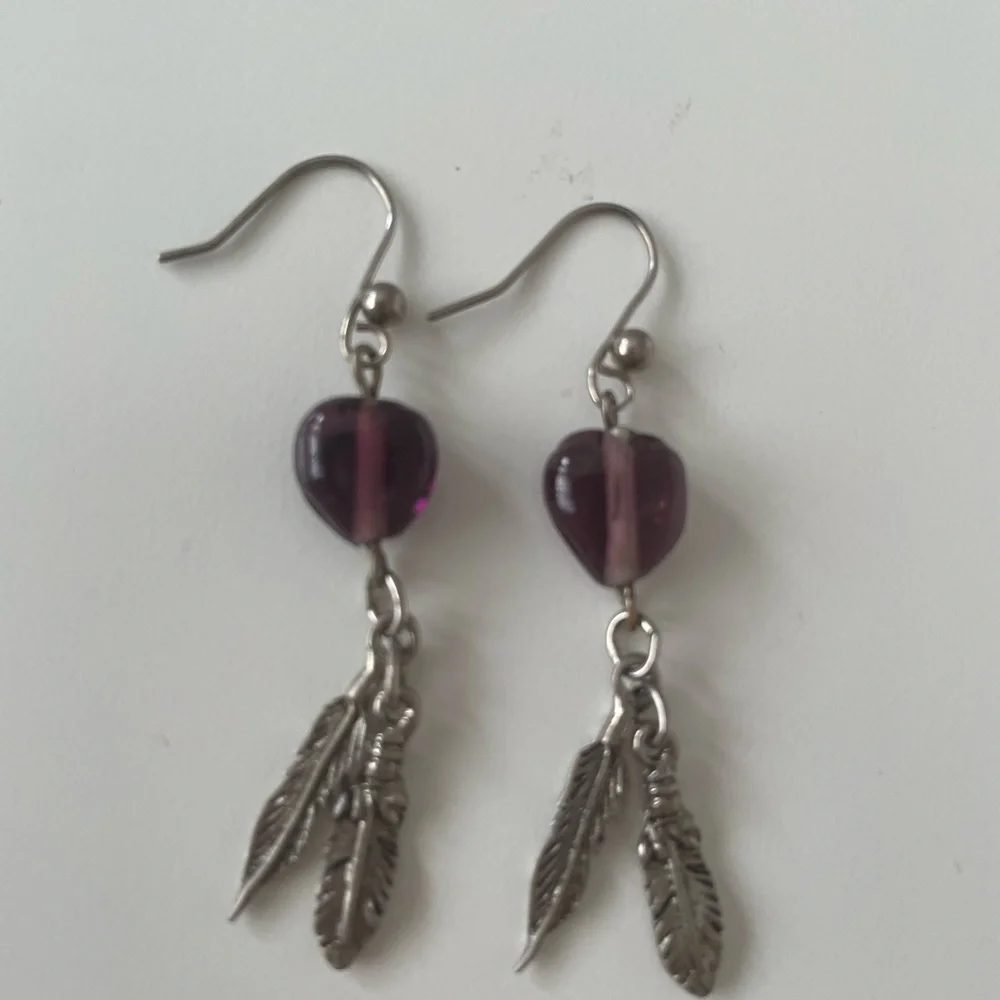 Purple Heart Feather Earrings‎